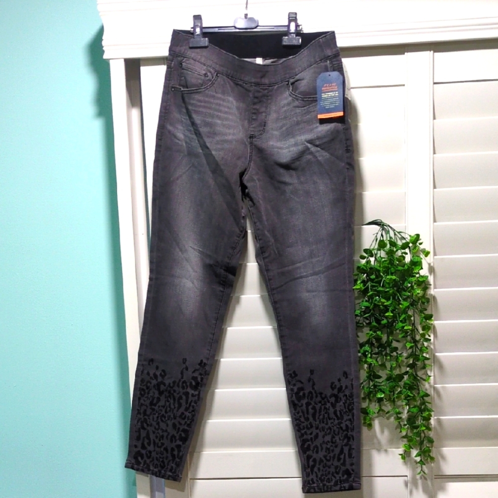 Retail $90 NWT Jag Jeans Women's Black Jean Jeggings with Leopard Detail